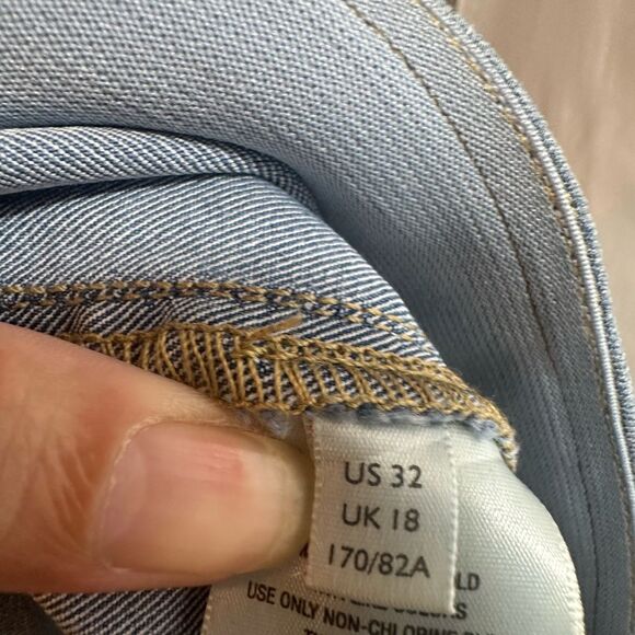 We The Free Penny Pull-On Flare Bell Bottom Jeans Size 32 - Picture 14 of 16